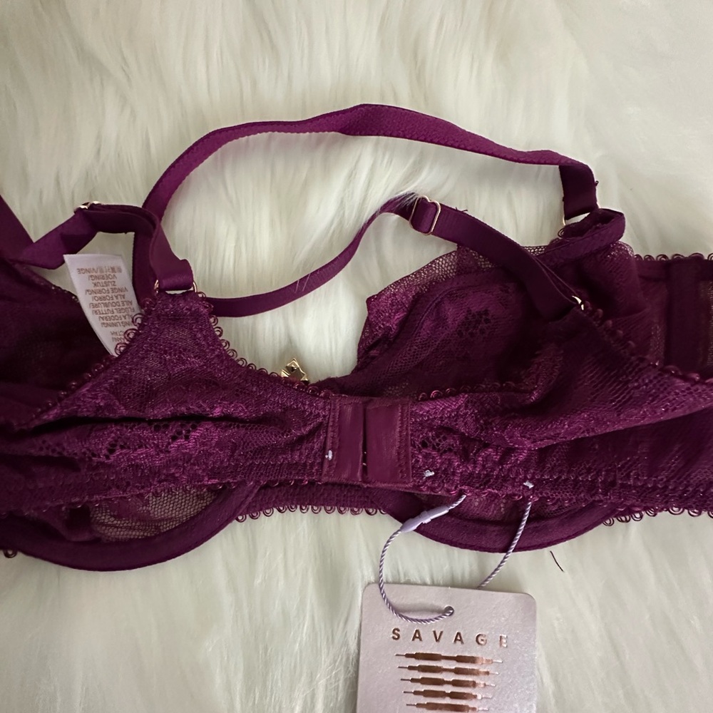 🆕 Savage X Fenty Plum Purple Lace Unlined Bra - Size: 34B - Picture 6 of 7